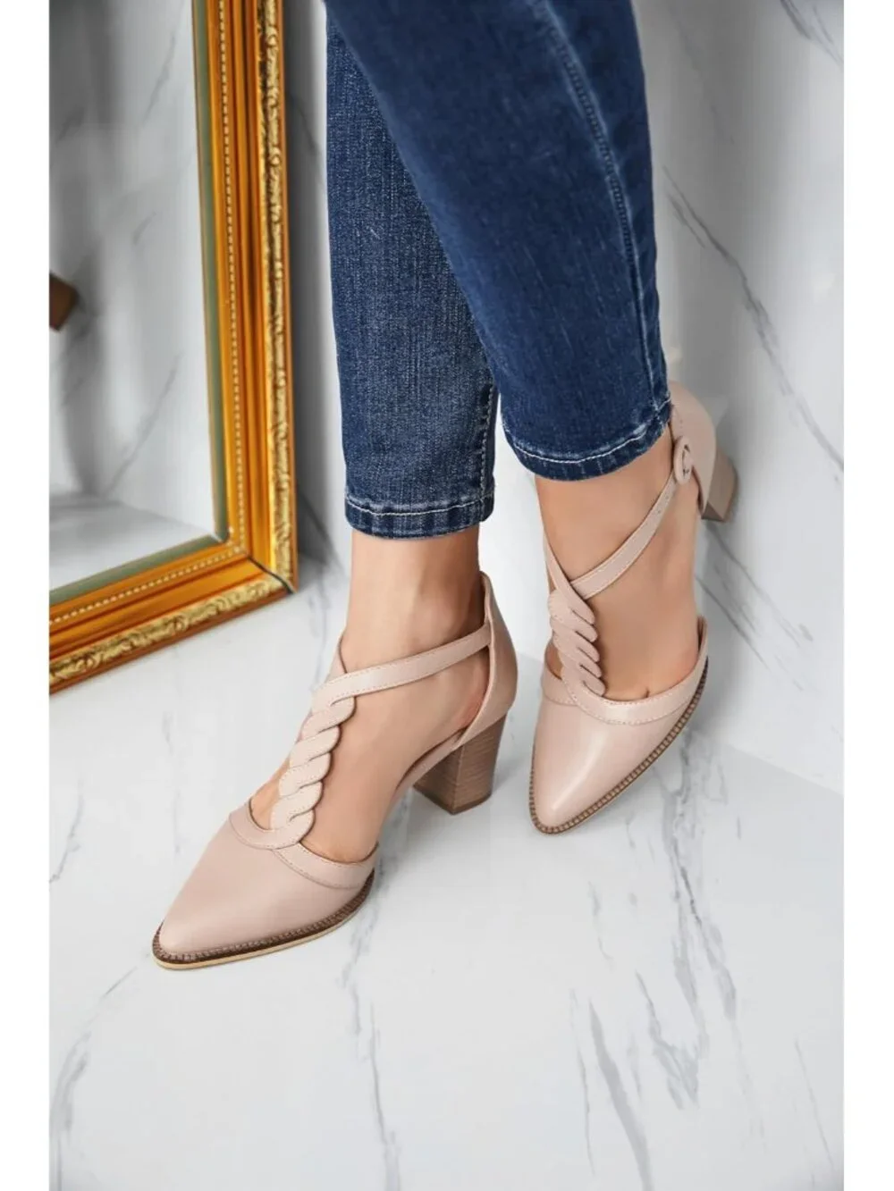 Women's Nude Chunky Heels T Strap Pointed Toe Stacked Heeled Sandals Pumps